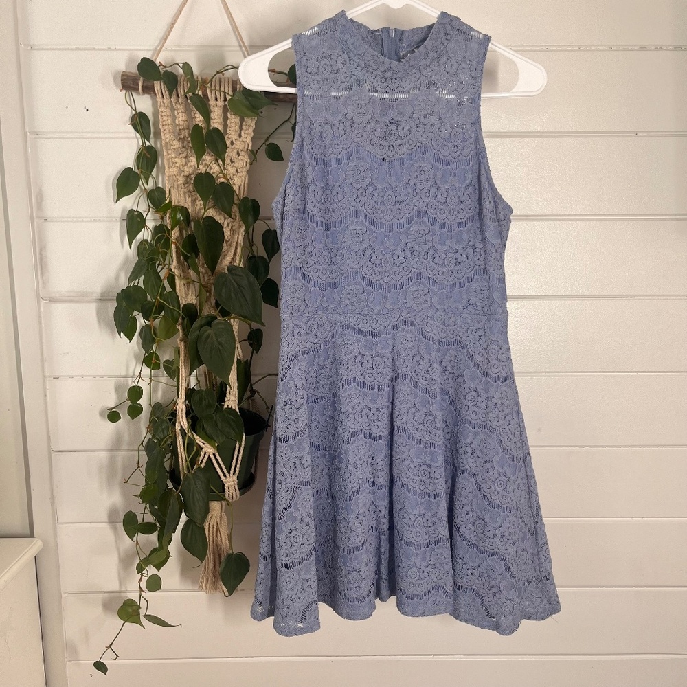 Francesca's Collections Lace Sleeveless Mini Dress | Size Medium